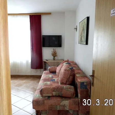 In With Terrace, Air Conditioning, Wifi, Washing Machine 3541-5 Novi Vinodolski