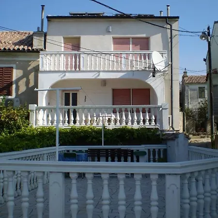 In With Terrace, Air Conditioning, Wifi, Washing Machine 3541-5